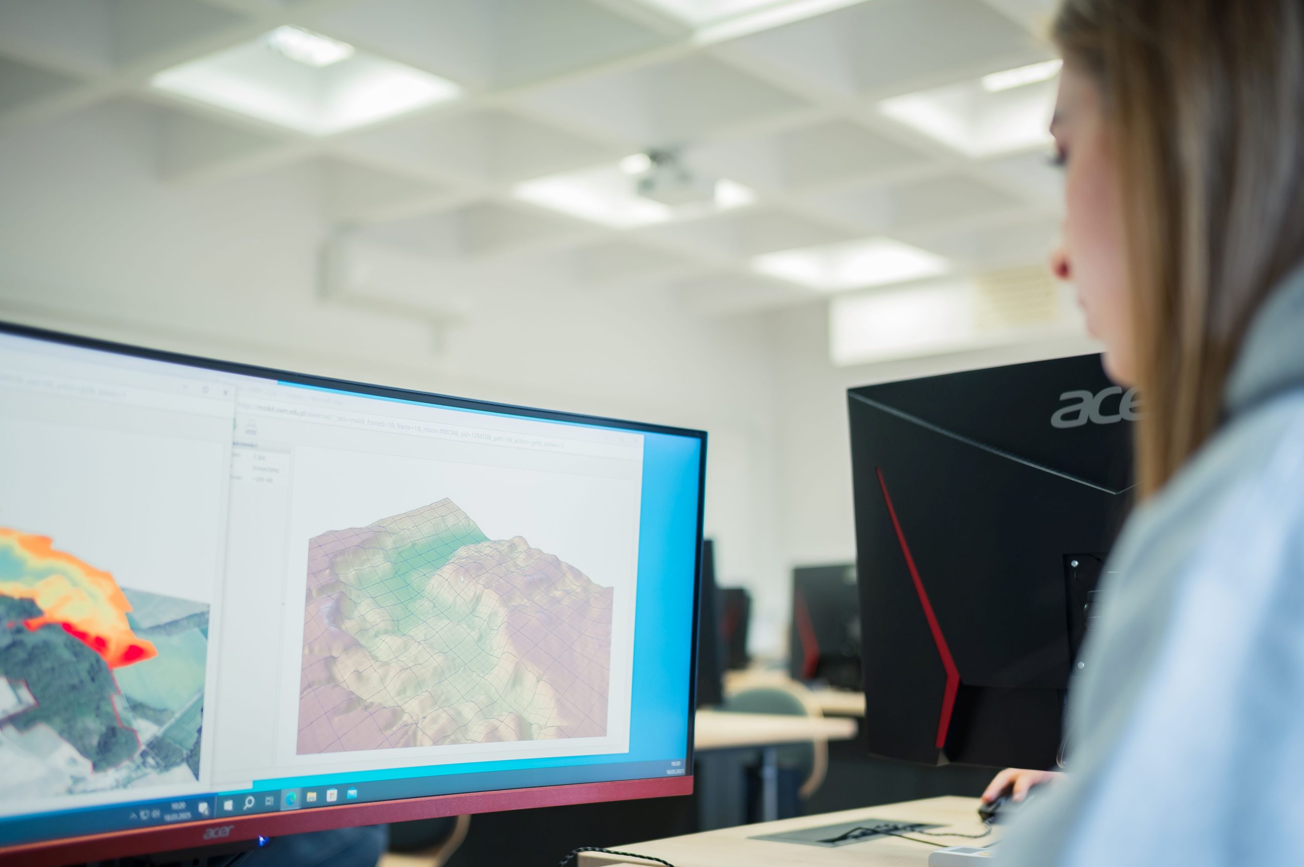 Jak zostać geodetą – opracowanie danych pomiarowych i model terenu na kompute