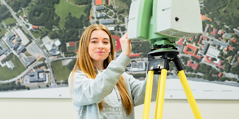 Jak zostałem geodetą, czyli gdzie zdobyć wykształcenie i jaki jest charakter tej pracy – pytamy geodetów PUI Andrzej Dzieniszewski